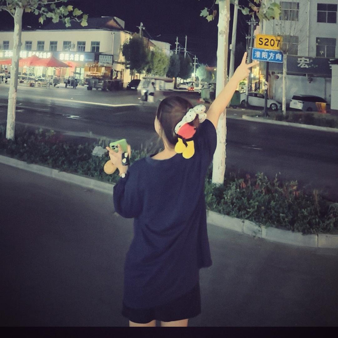 别捏我的婴儿肥