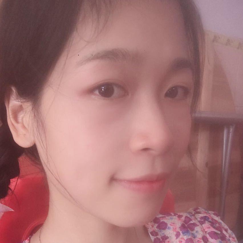 周佩盈