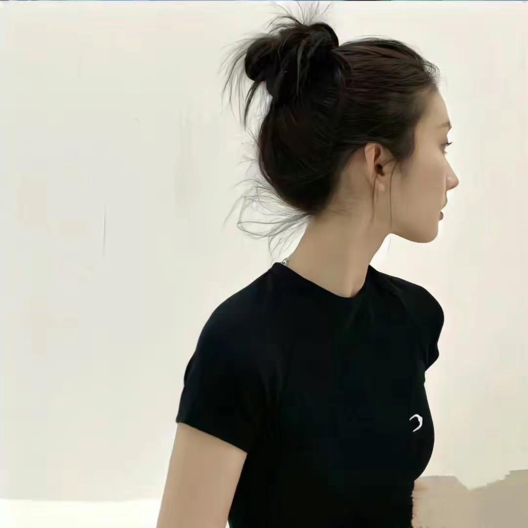 李七七