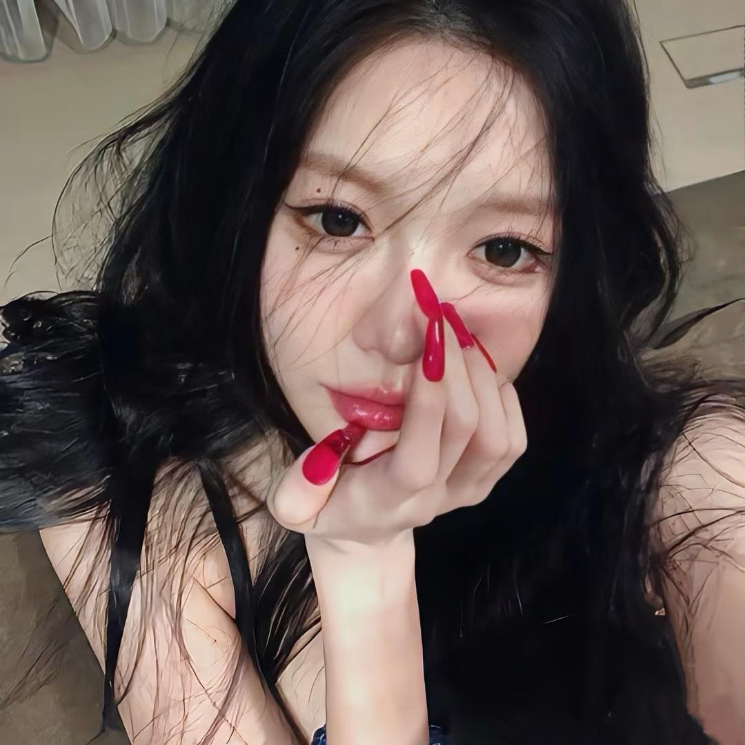 爱喝茉莉蜜-