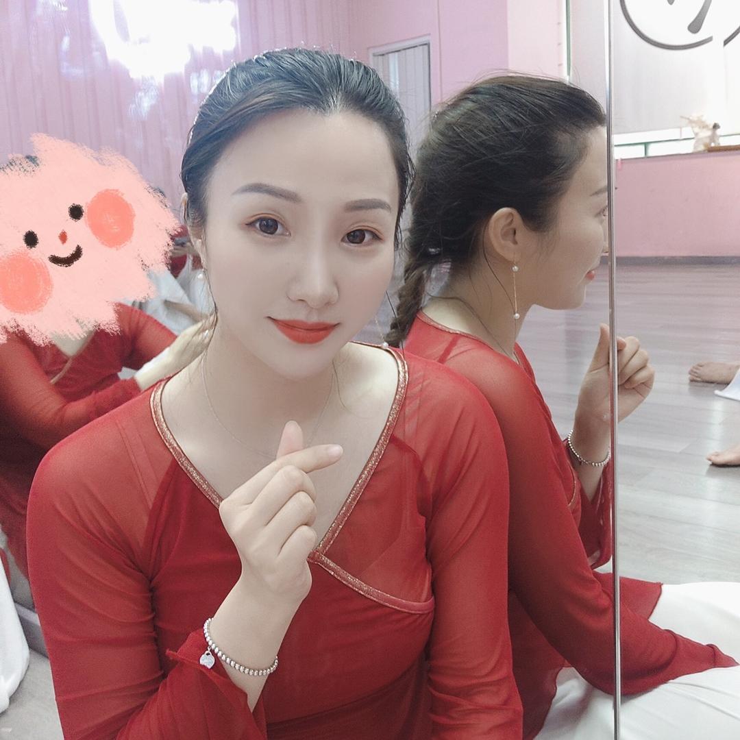 姚窕淑女