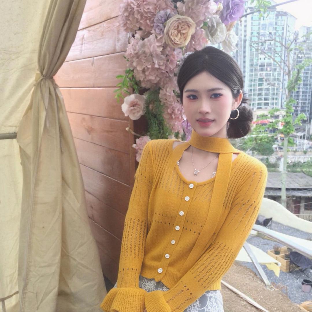 小婷婷.