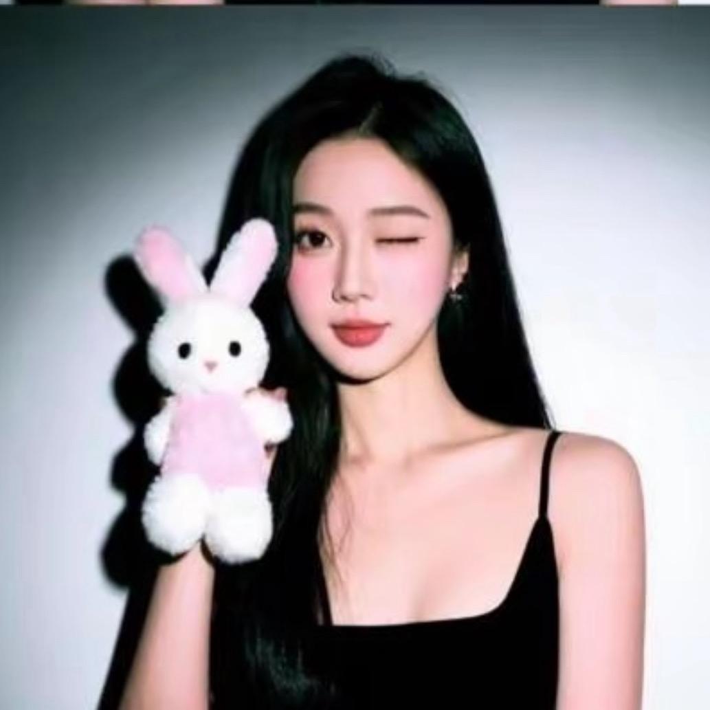 👄 여왕