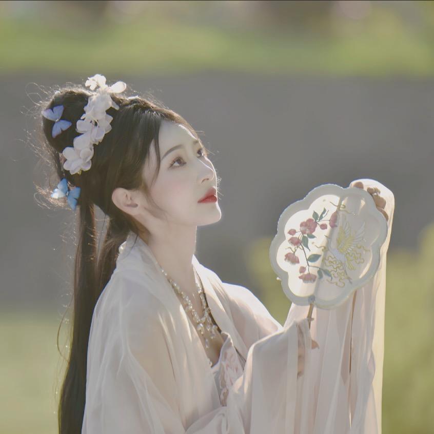 潇潇✧⁺
