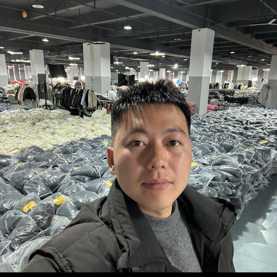 小陈羽绒服工厂