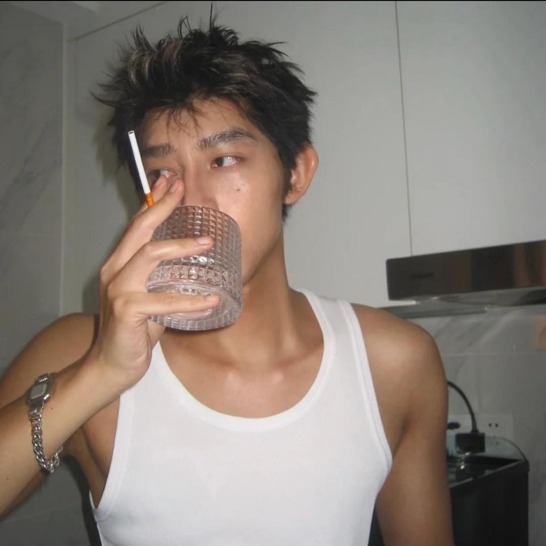 温柔男大
