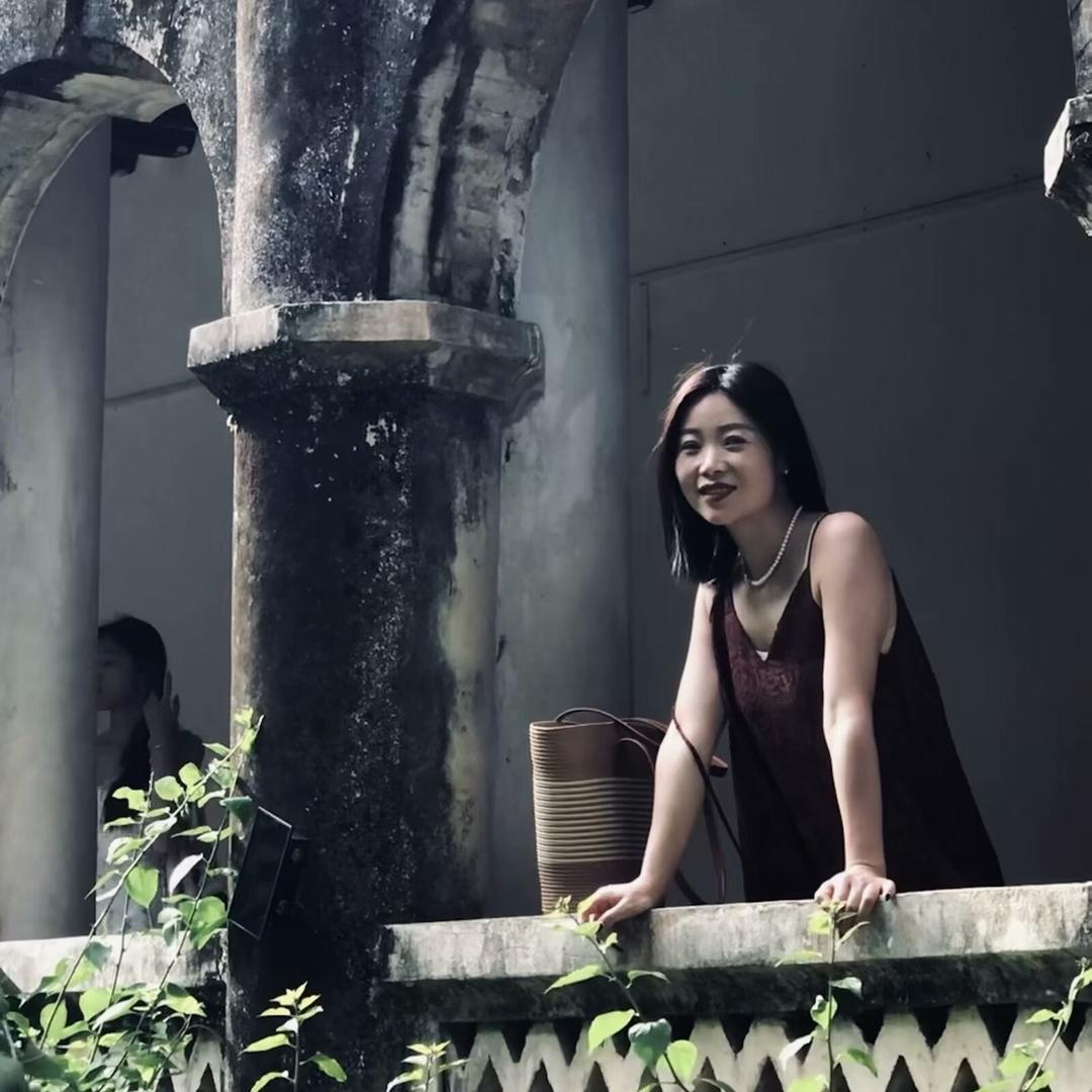 洱源 莱里女装 阿娅