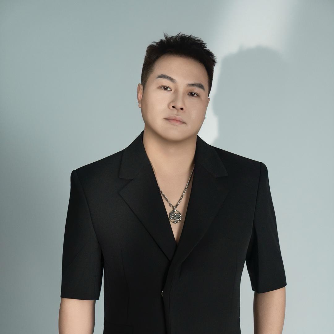 金城江概念专业烫主理人煜翔