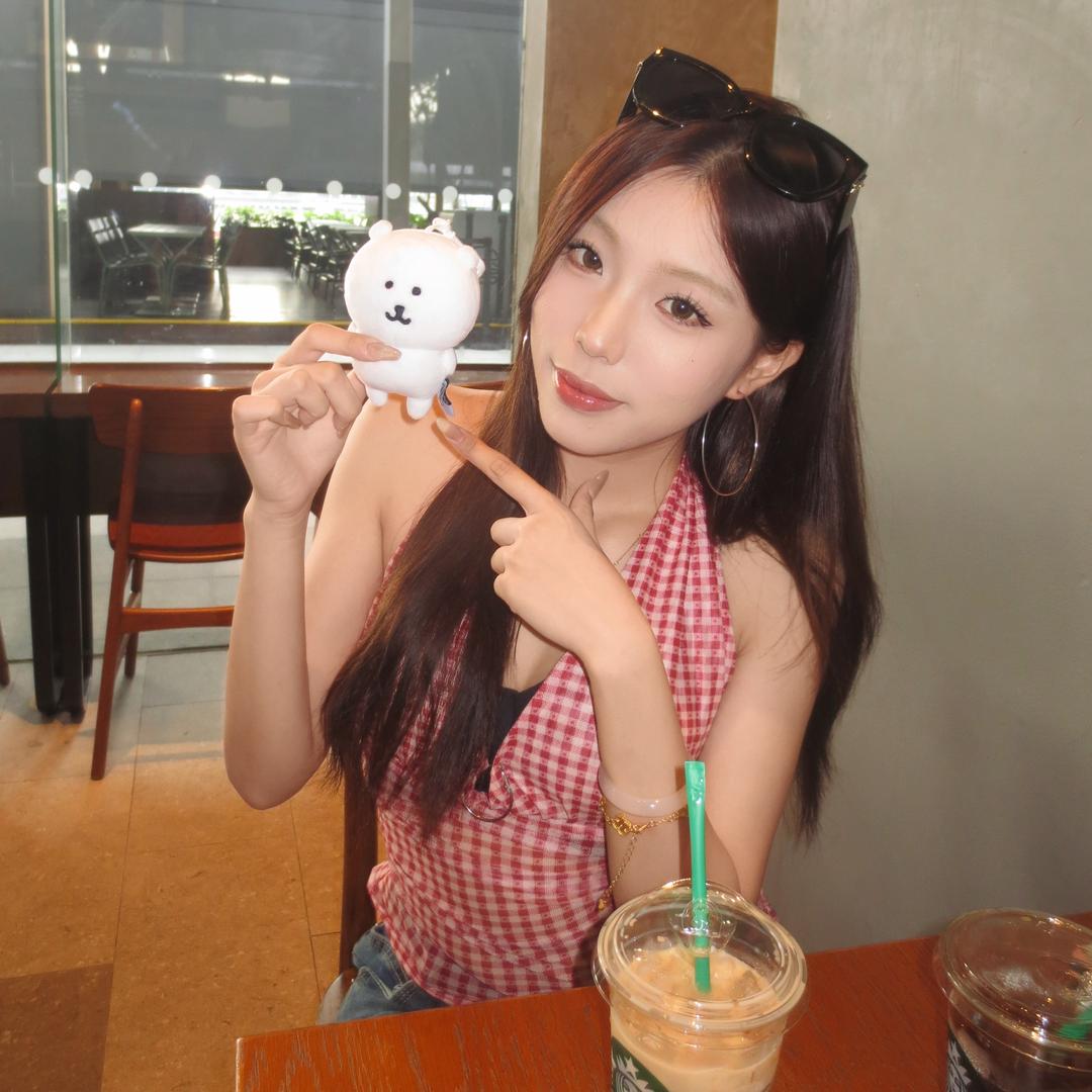 三亚方程豹4s店-婧婧子