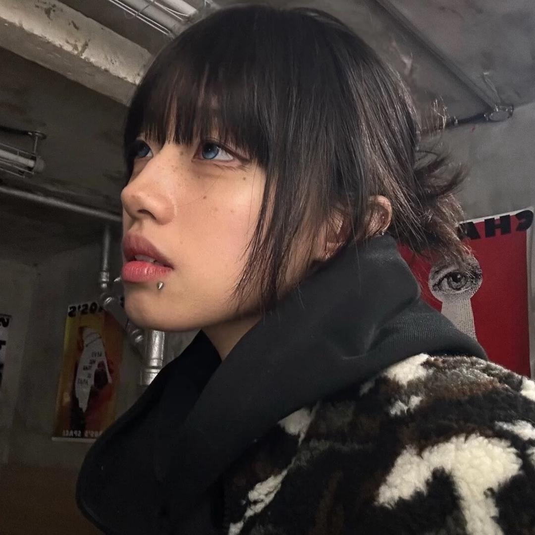 ·阿 砚