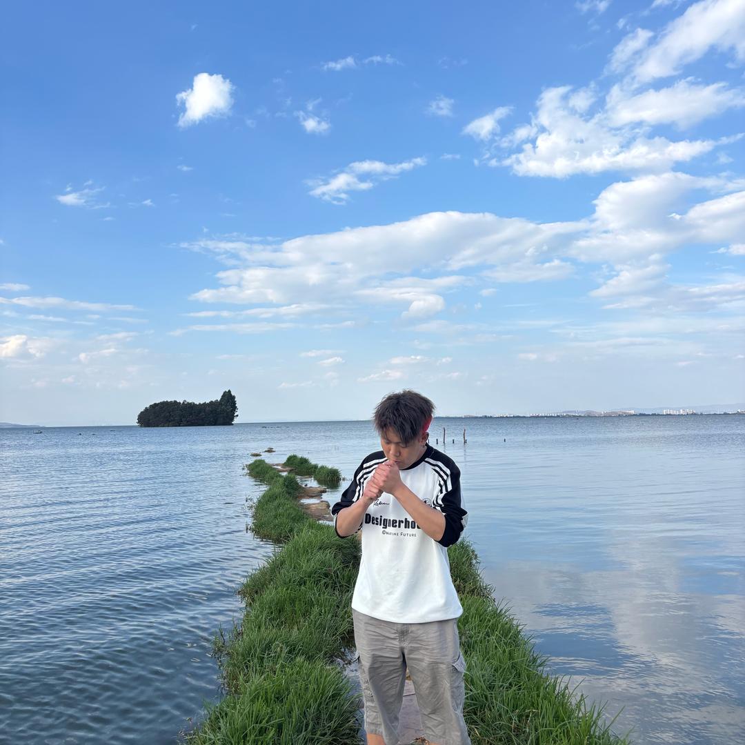 璐鹏