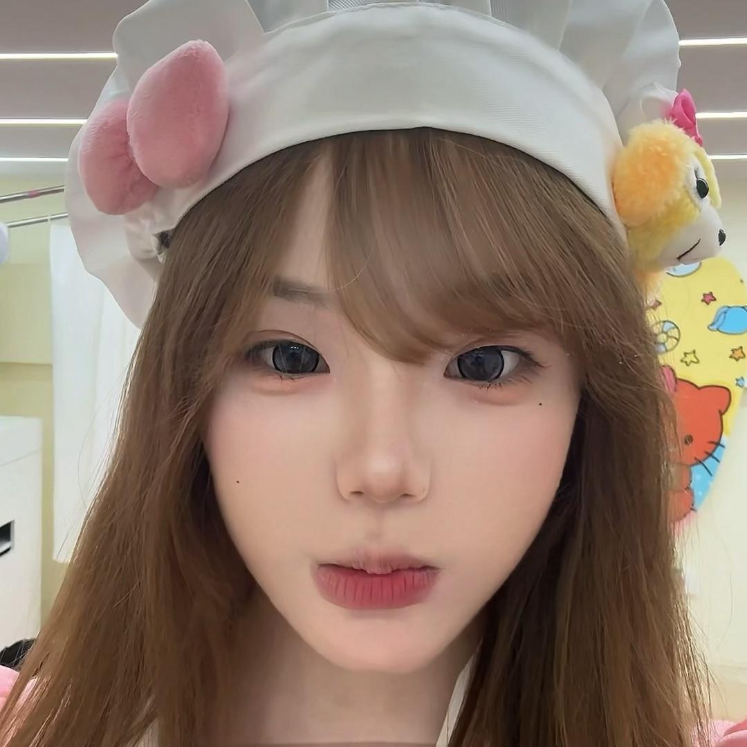 纯粹呆萌欣