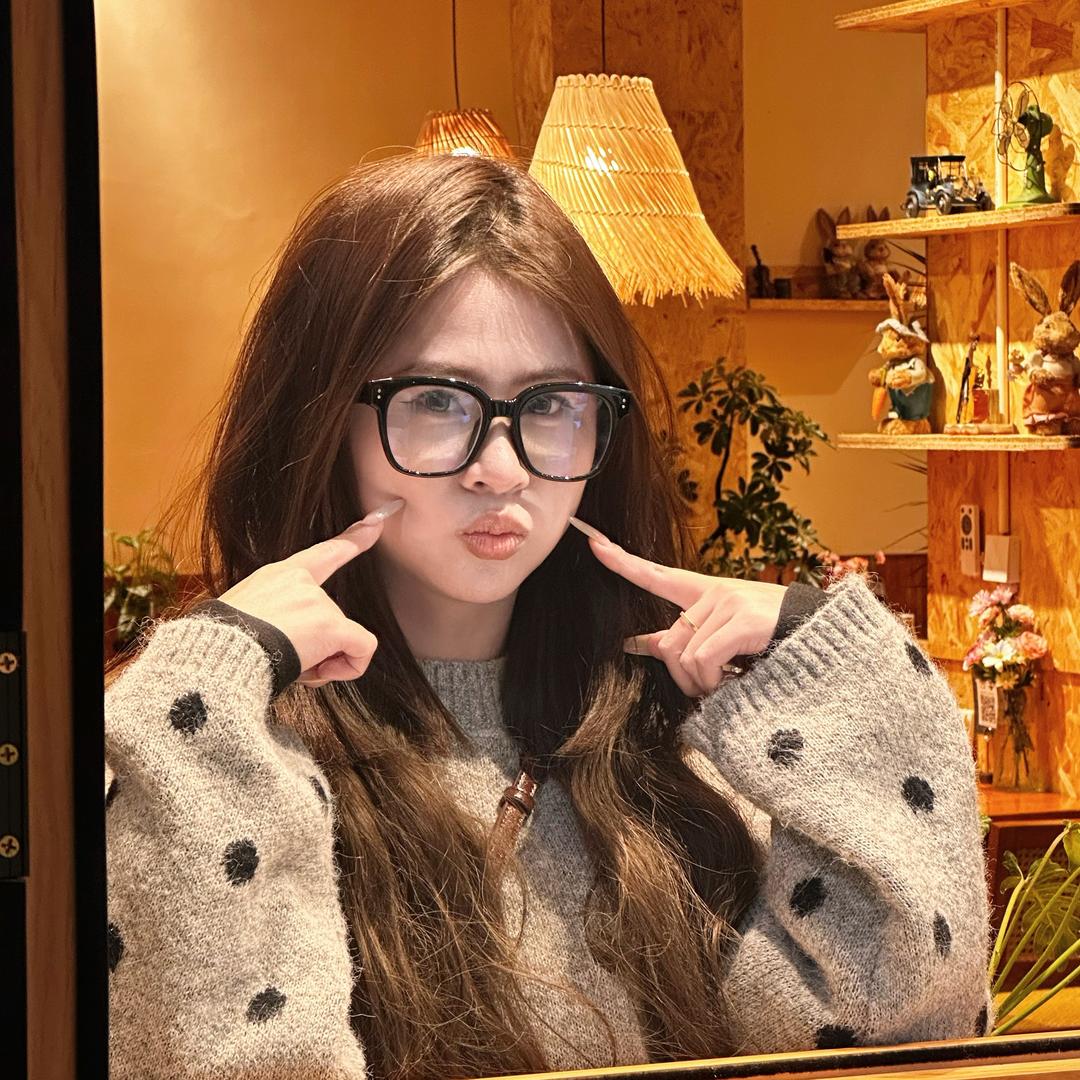 睡不醒的小姐姐