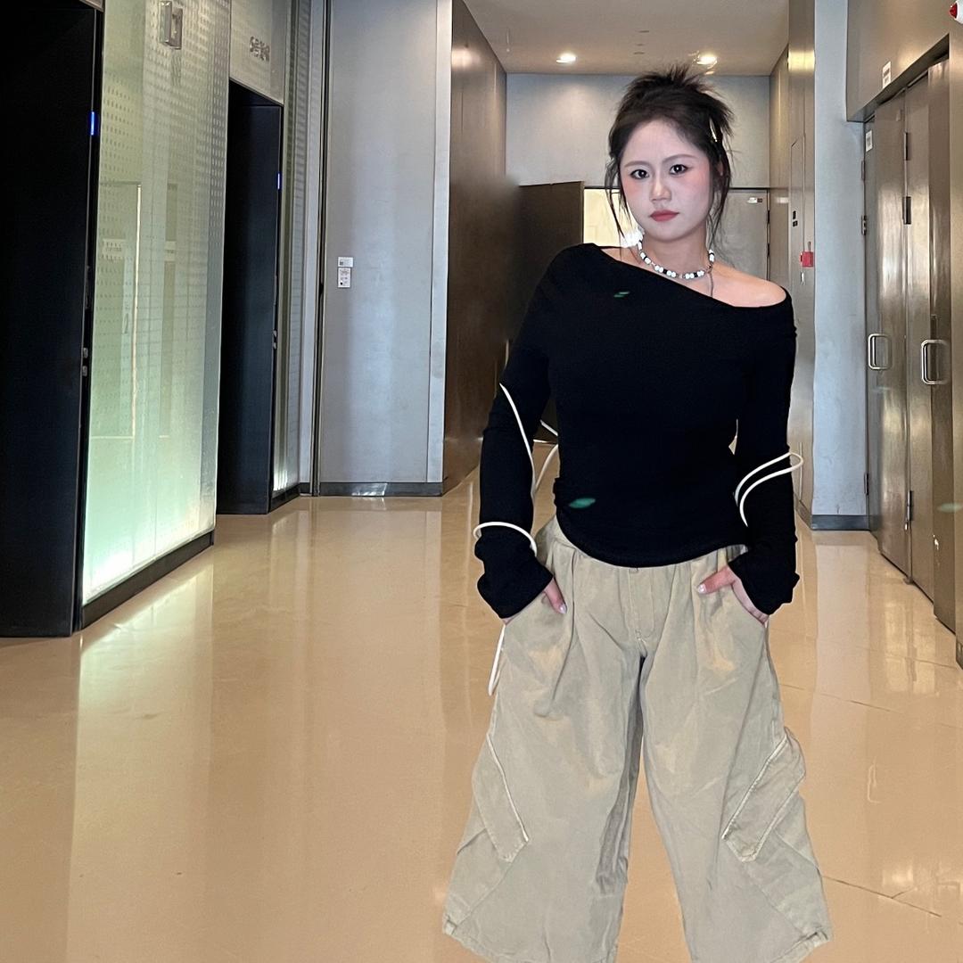 Nina亚