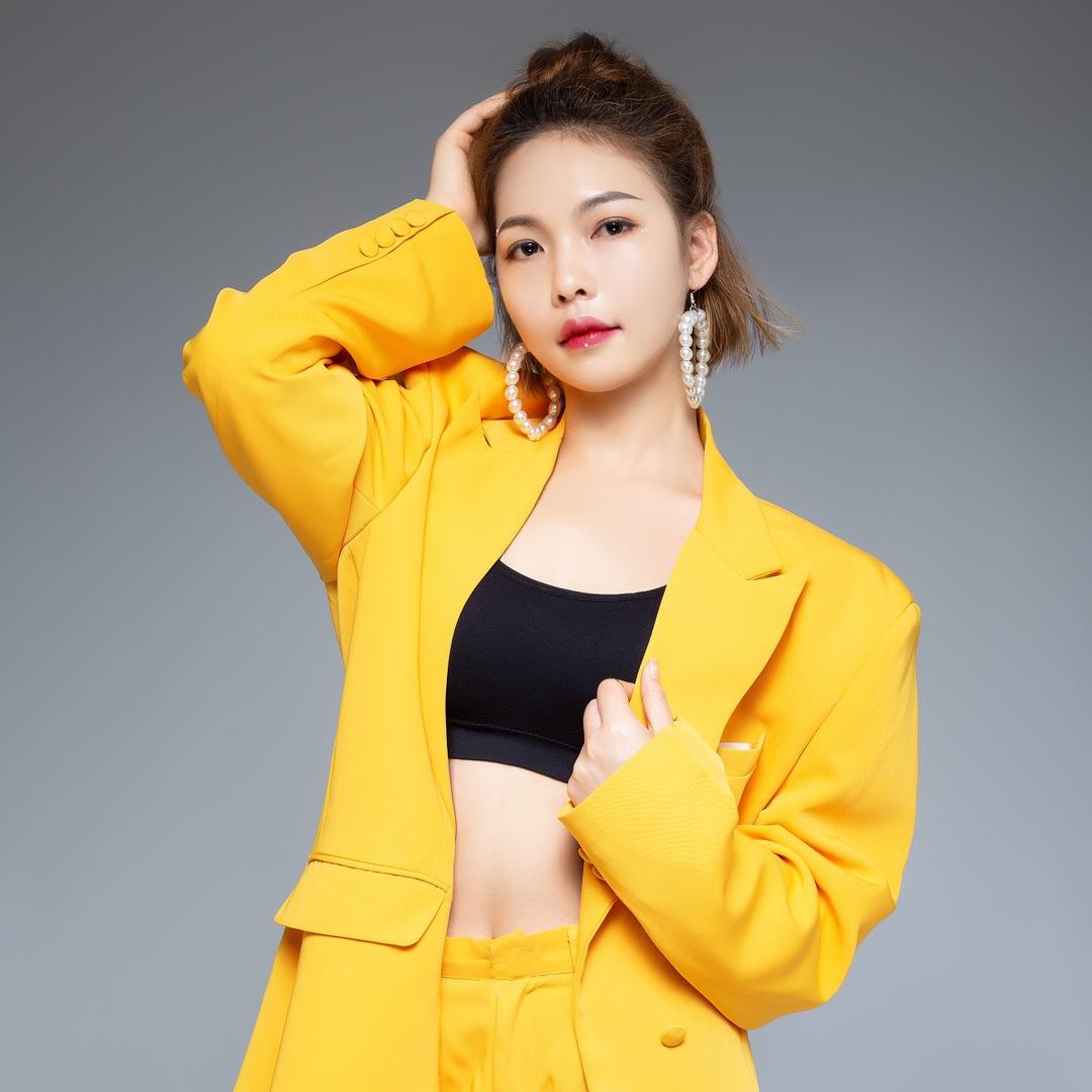 眉形设计师-蕴芯