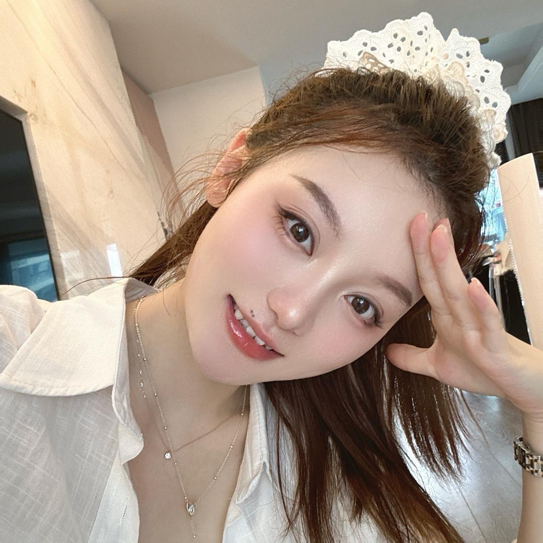 🍾酒窝儿💕