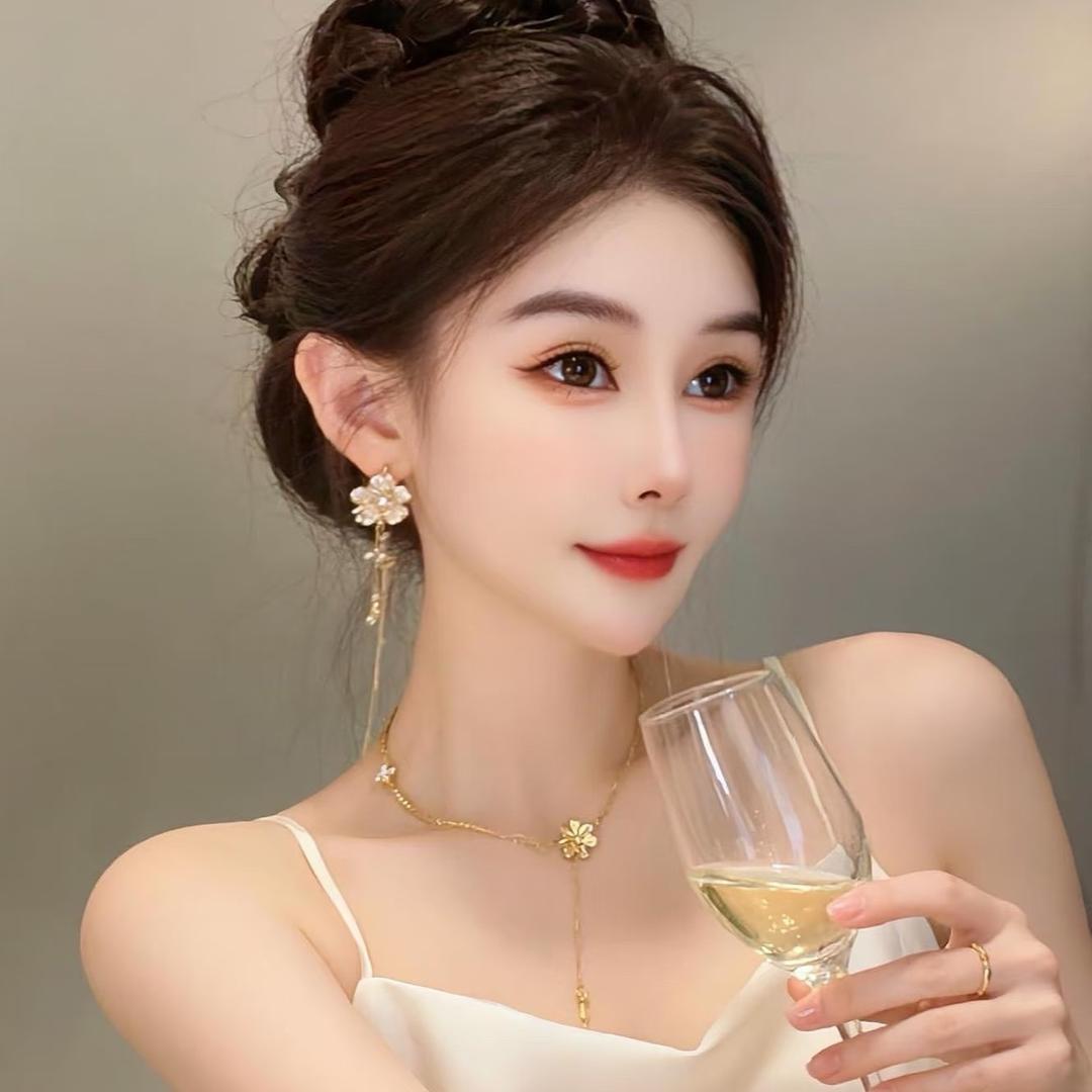 娜𑁍༘⋆ ☆姐