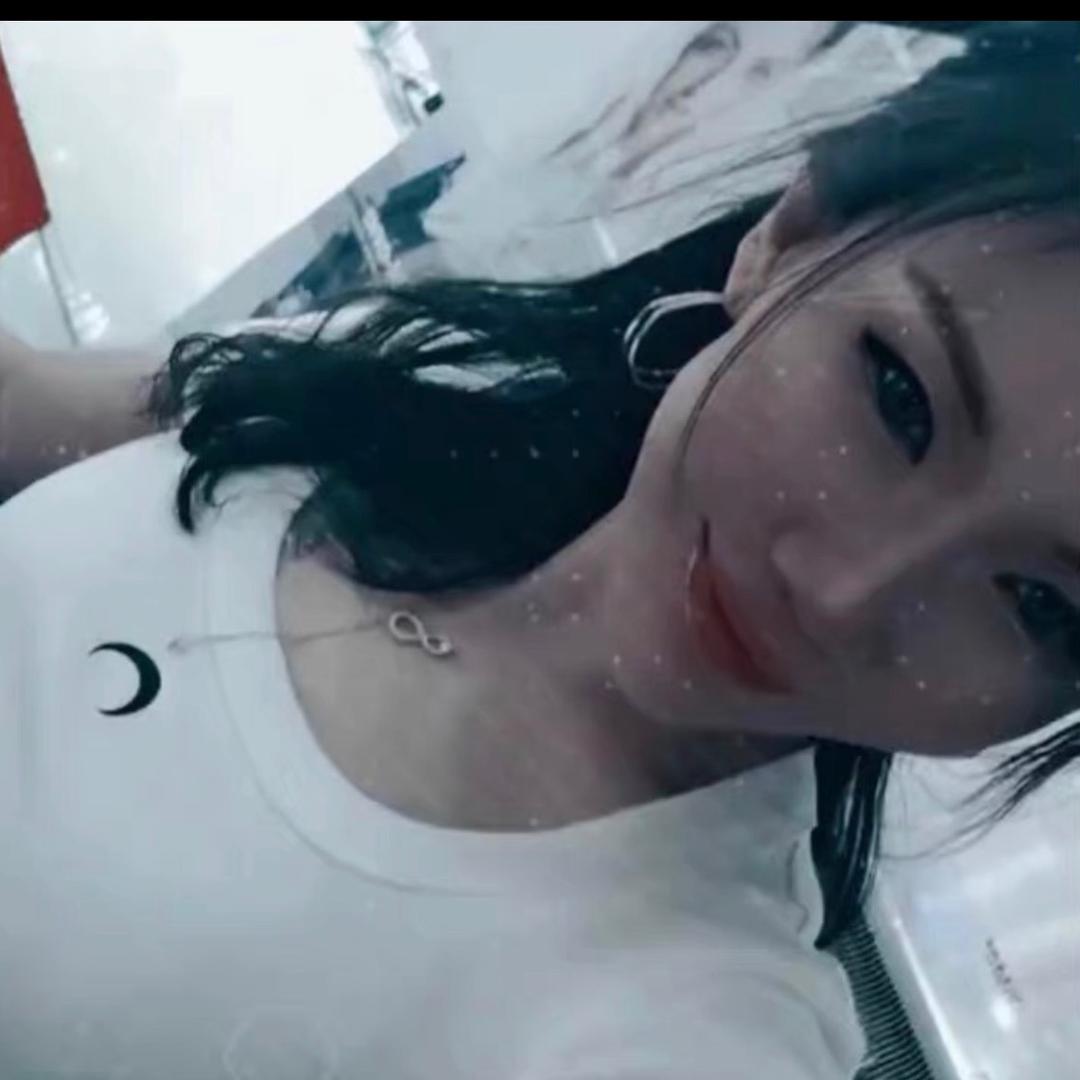 英儿