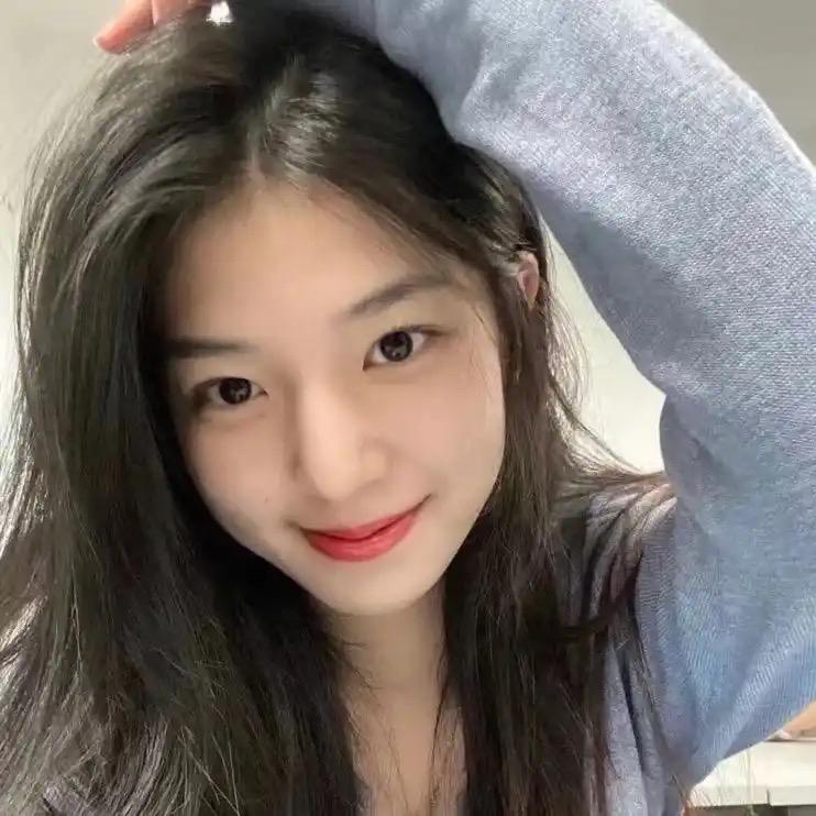 欣欣吖吖
