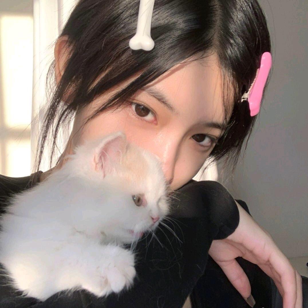 z༠°