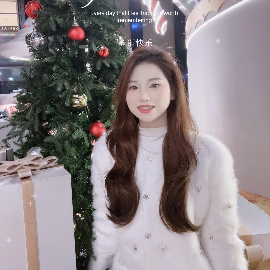 美女怎么会emo🤷‍♀️