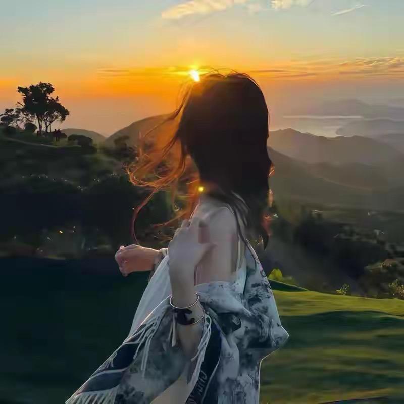 Felicity🧚🏻‍♀️