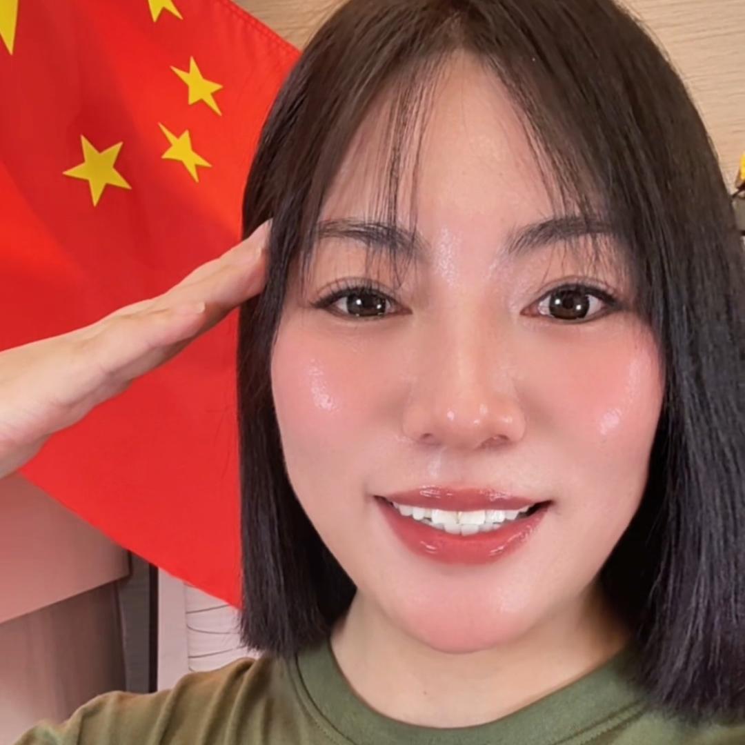 莹莹