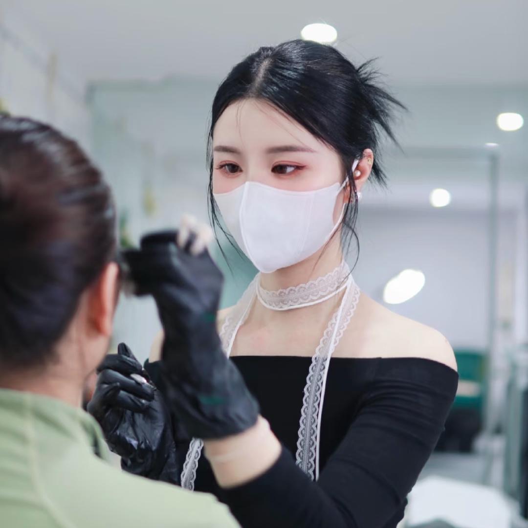 金妍美学