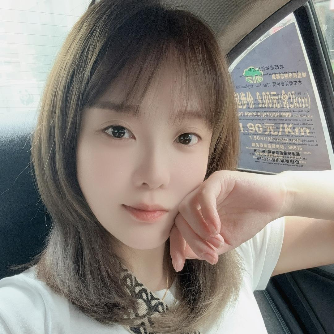 🇲🇴依依吖