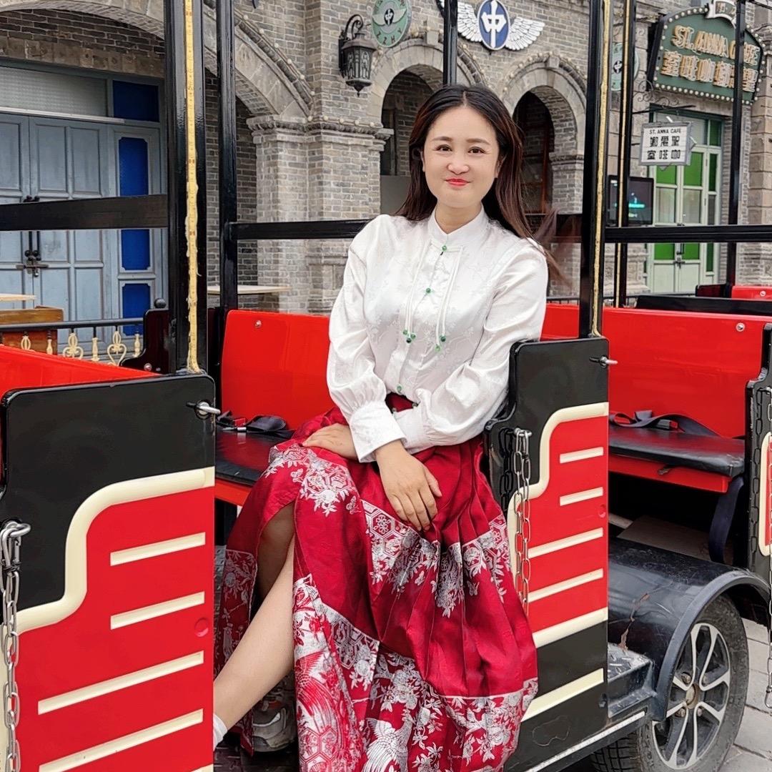 元元 吃喝玩乐