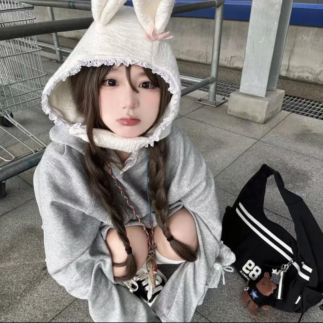 ʚ ɞ