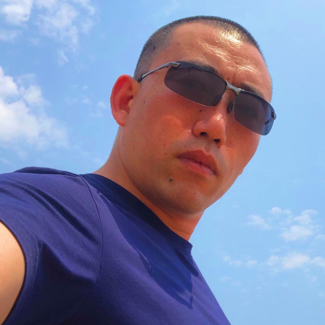 齐鲁浩哥