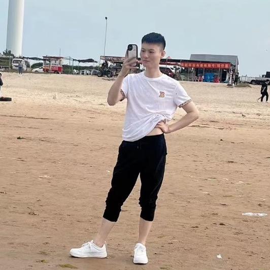 鱼遇雨欲与语