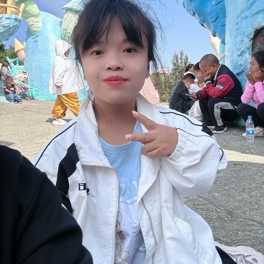 波波｡◕‿◕｡