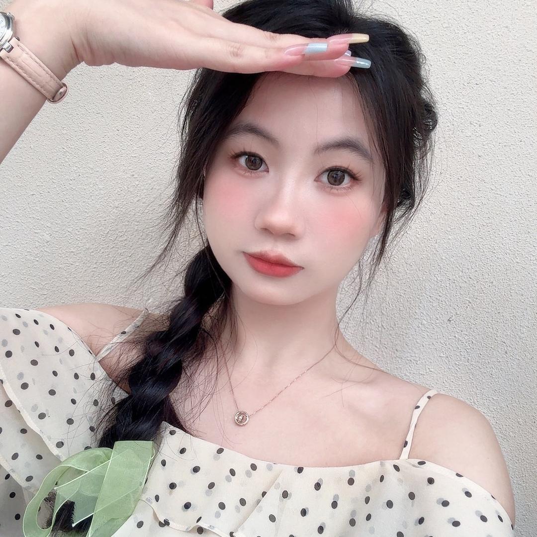 明天见服装商店