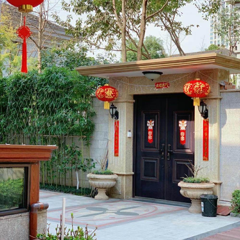 情难舍人难留。