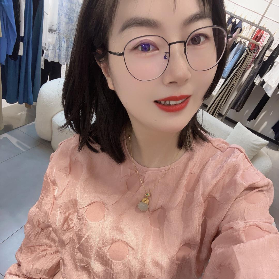 艳丽（老屋农庄）