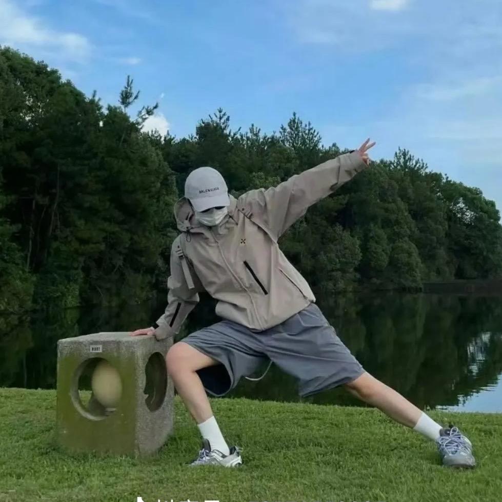 小嘿（指套狂魔）