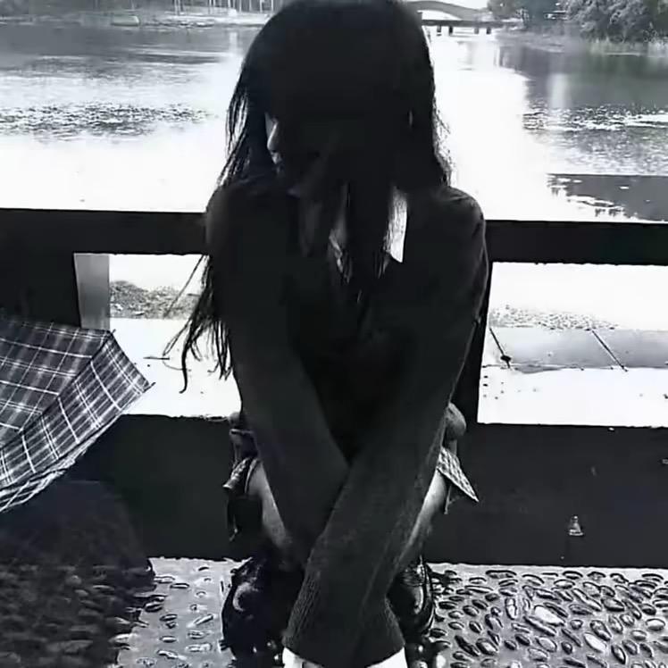 🕸️.