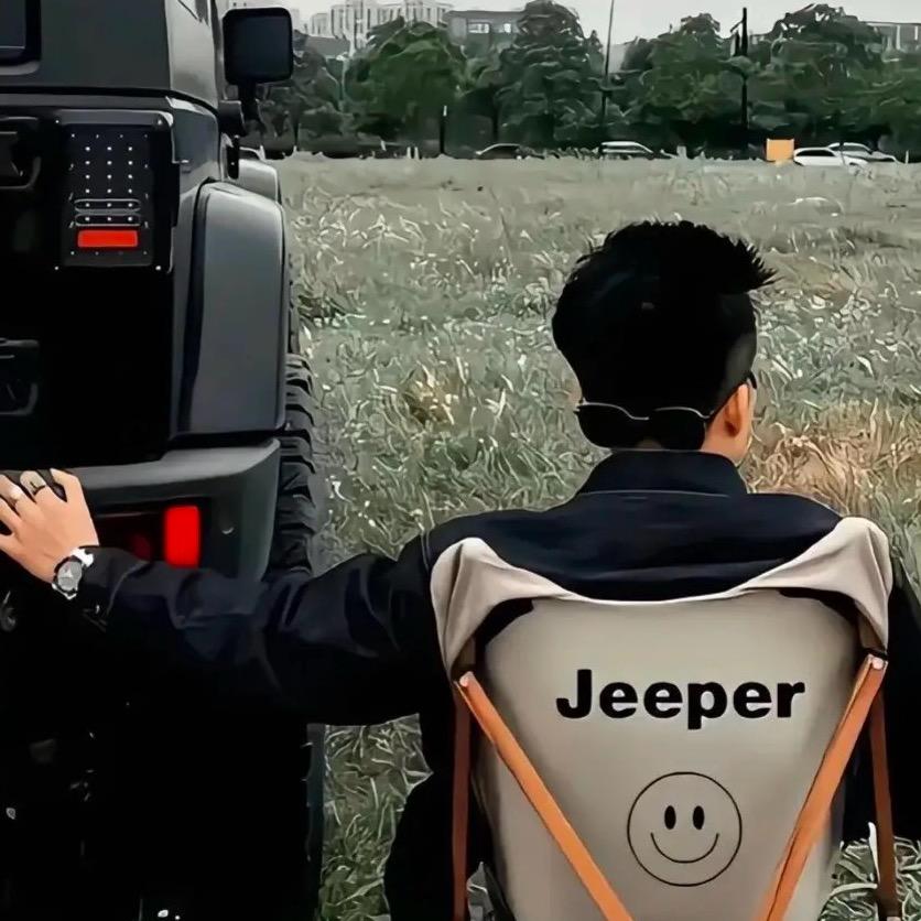 二张魔术阿兴（收图）