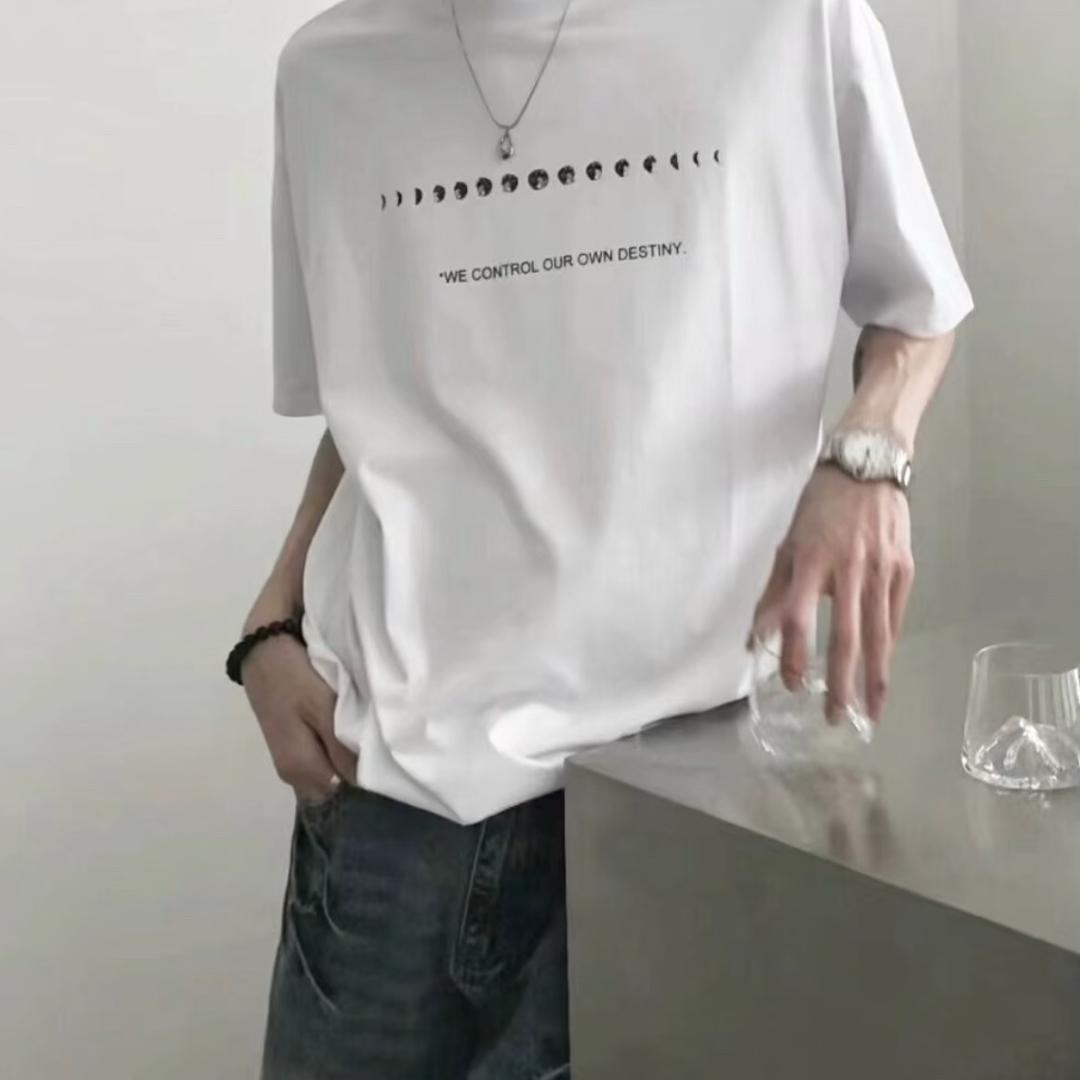 T 󠀀