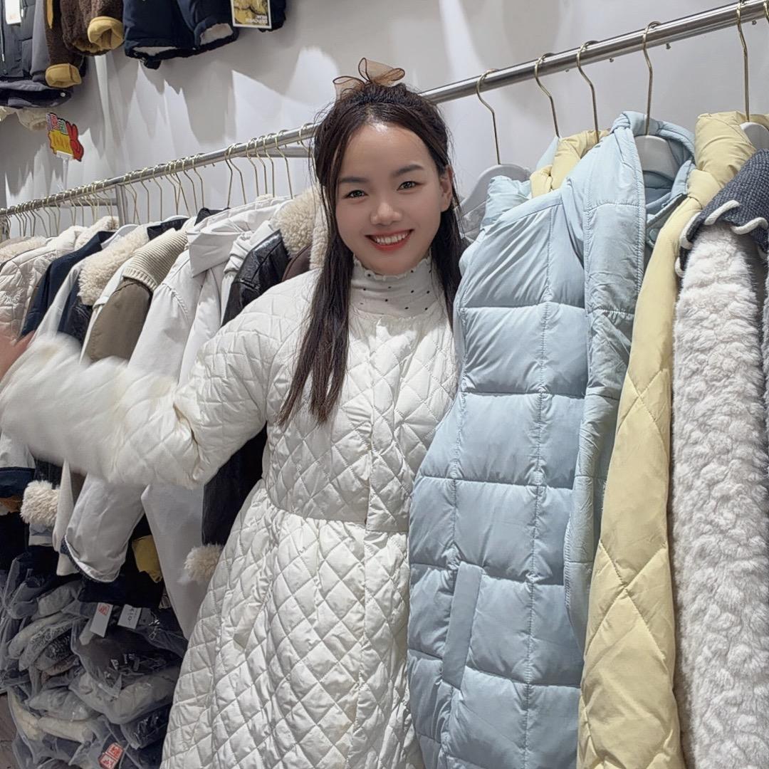 大荔县艺加衣服装店