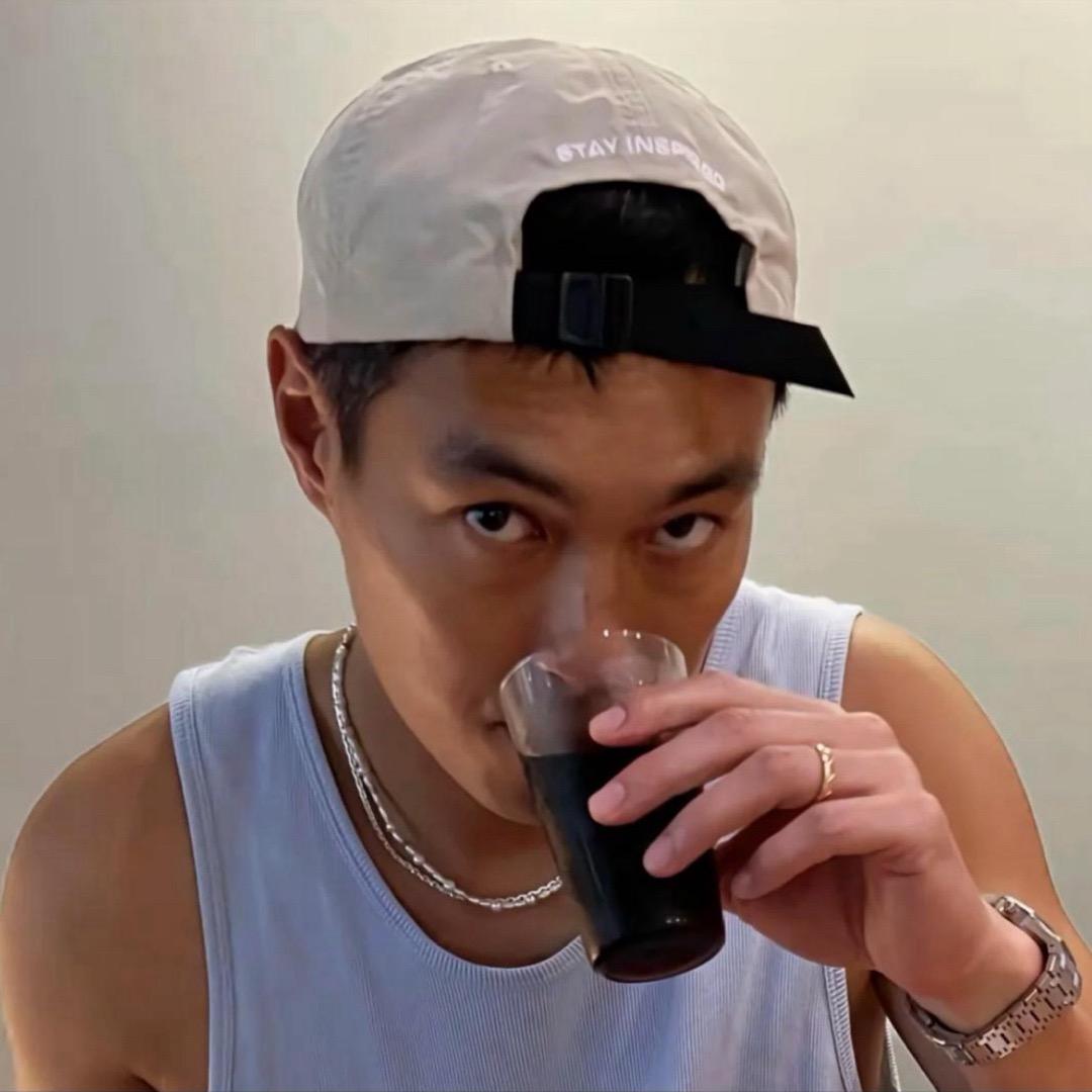 张哈哈哈哈哈哈