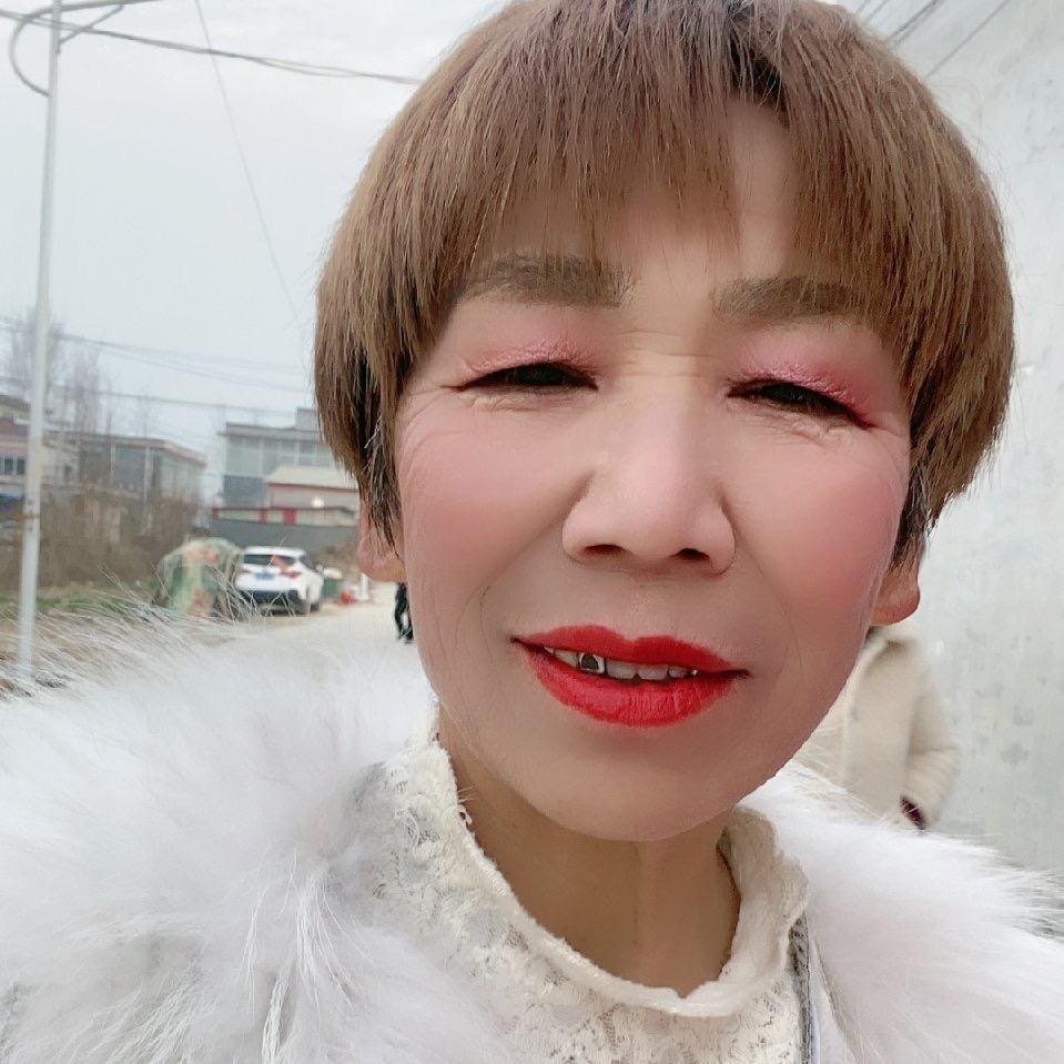 开心大婶
