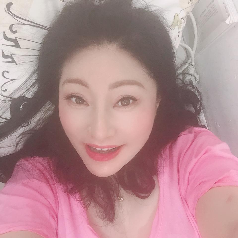 武陵区李静服装店