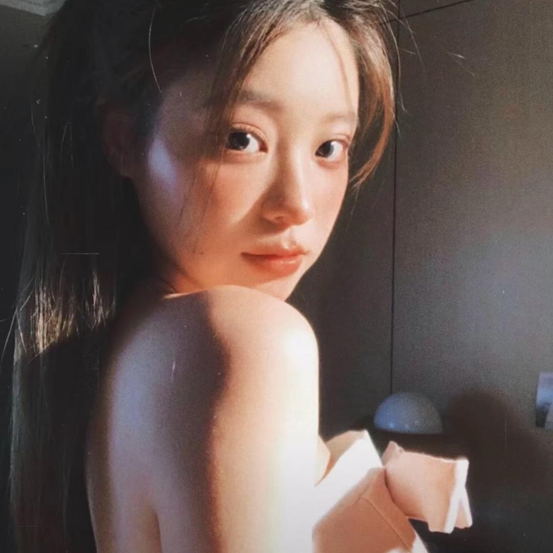 Da、