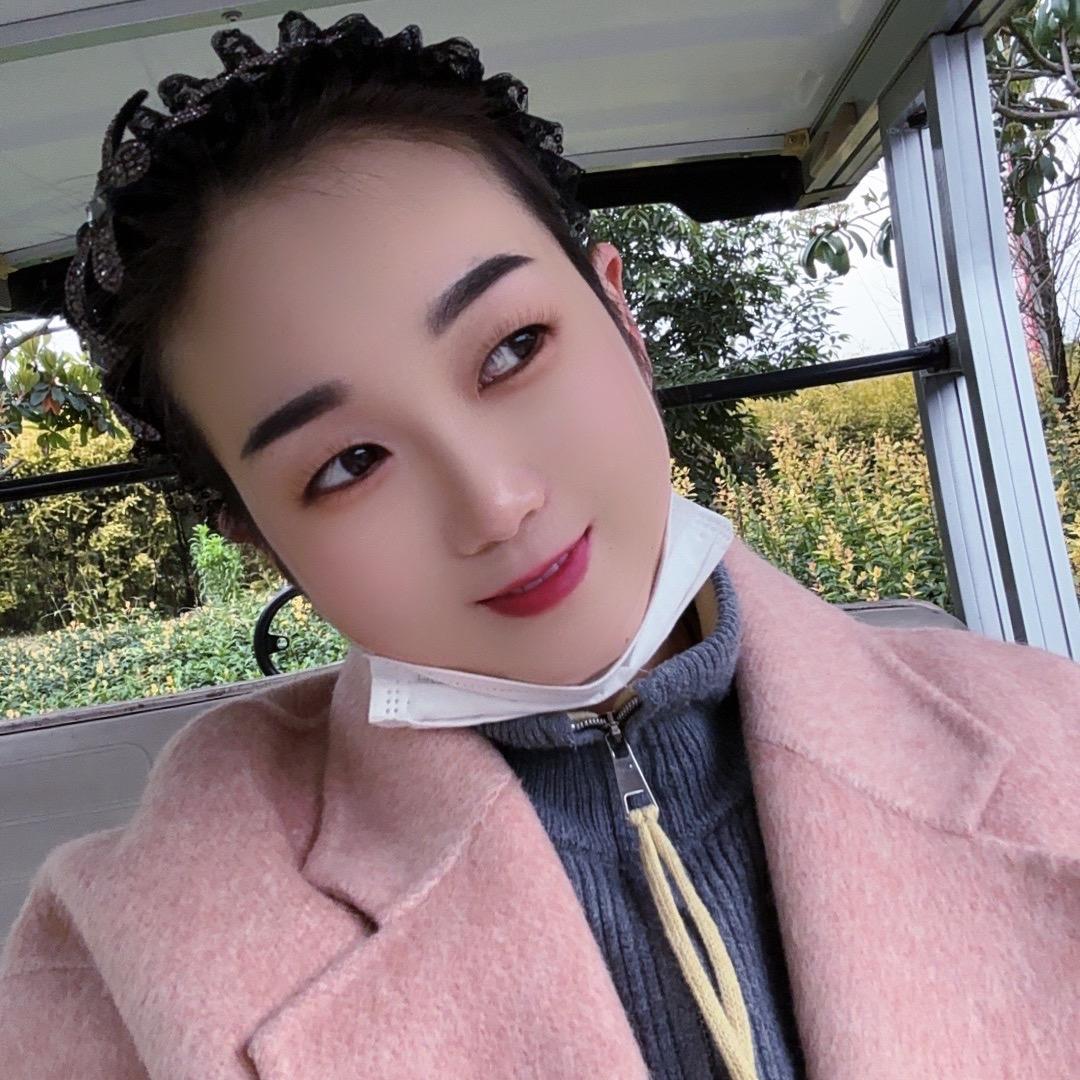 小燕燕晚上9点直播
