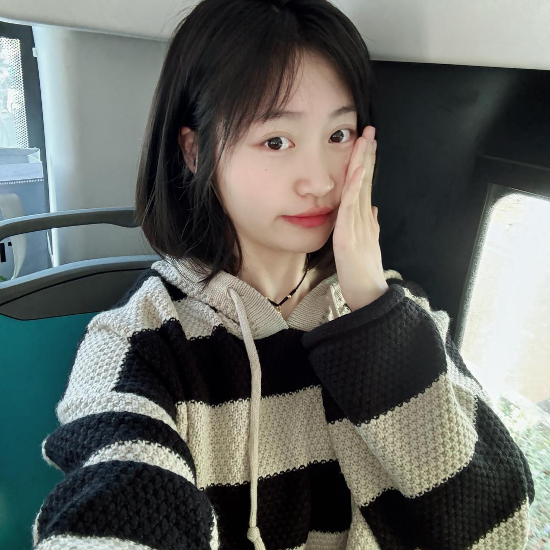 艾十八.