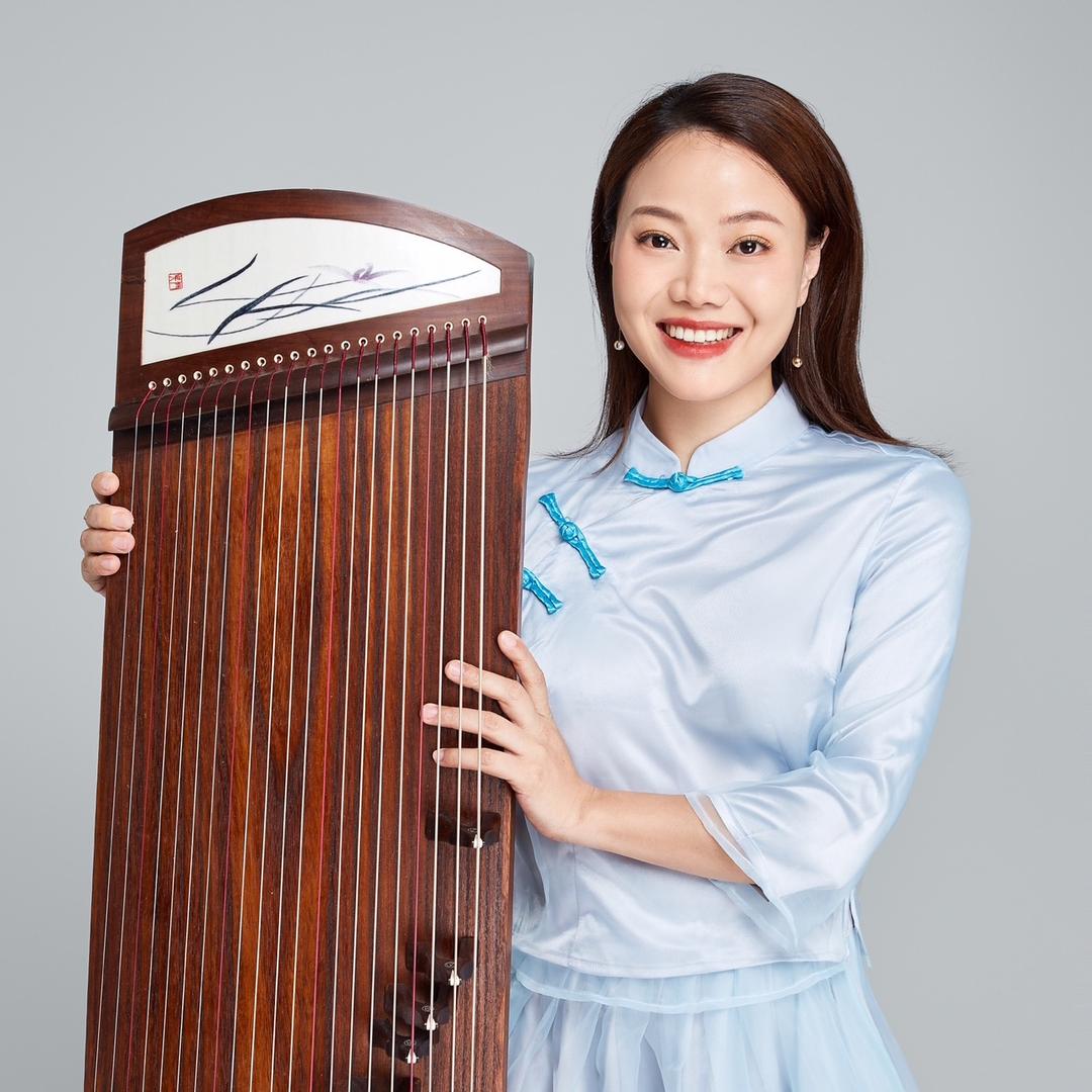 筝小羲