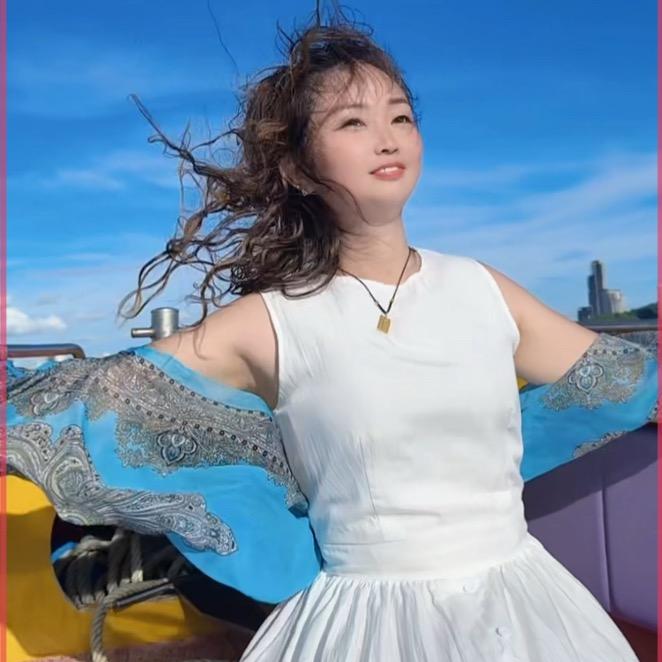 玉玉衣橱